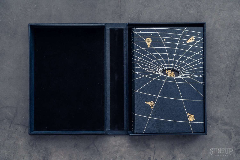 The Time Machine by H.G. Wells - Roman Numeral Edition